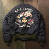  【uscountrystore】-  BIRDIE MADEBIRDIE MADE B-15C(MOD) FLIGHT JACKET, Para Lining, Nationalist Chinese Air Force 34th SQ "BLACK BATS" 1955